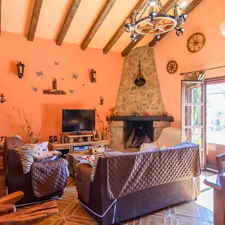 La Higuera By Ruralidays Holiday home El Gastor